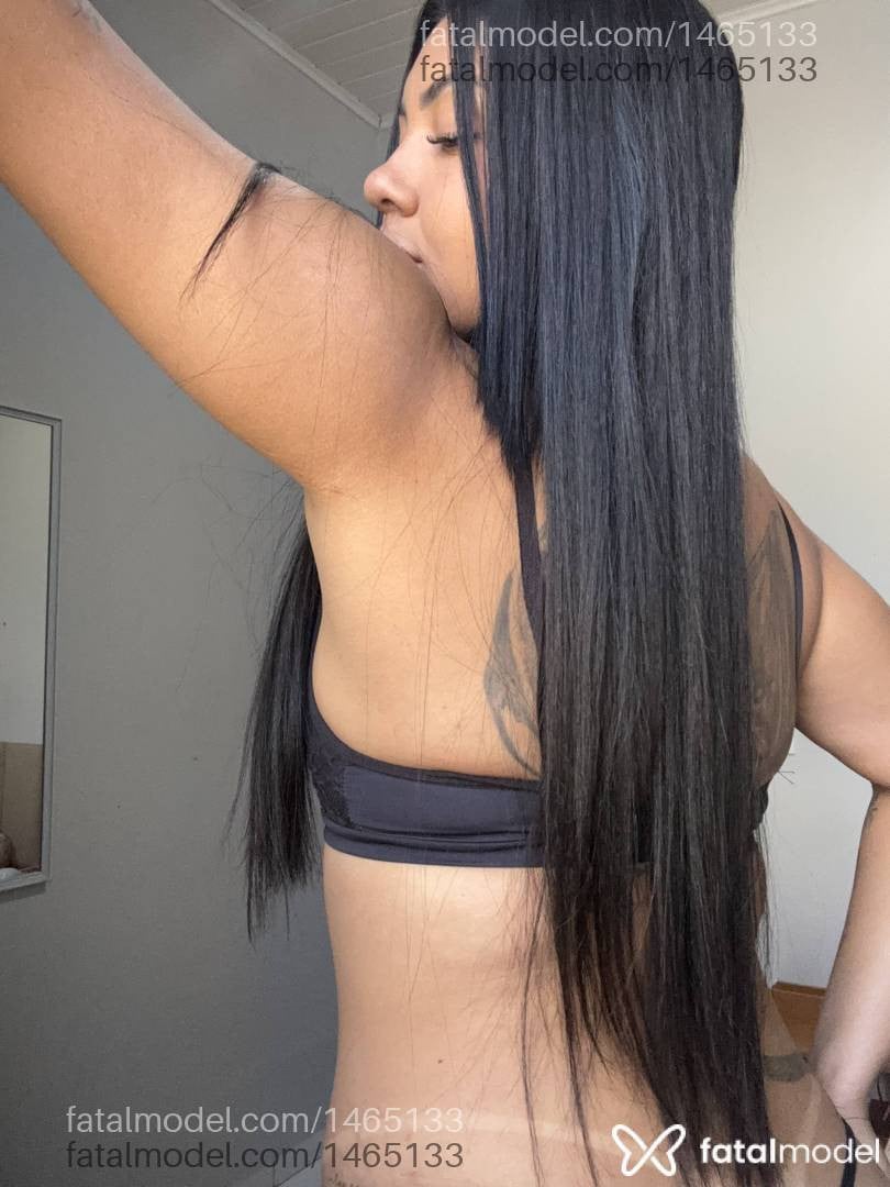 Acompanhante mulher morena (o) de olhos castanhos - Stefanny Sampaio