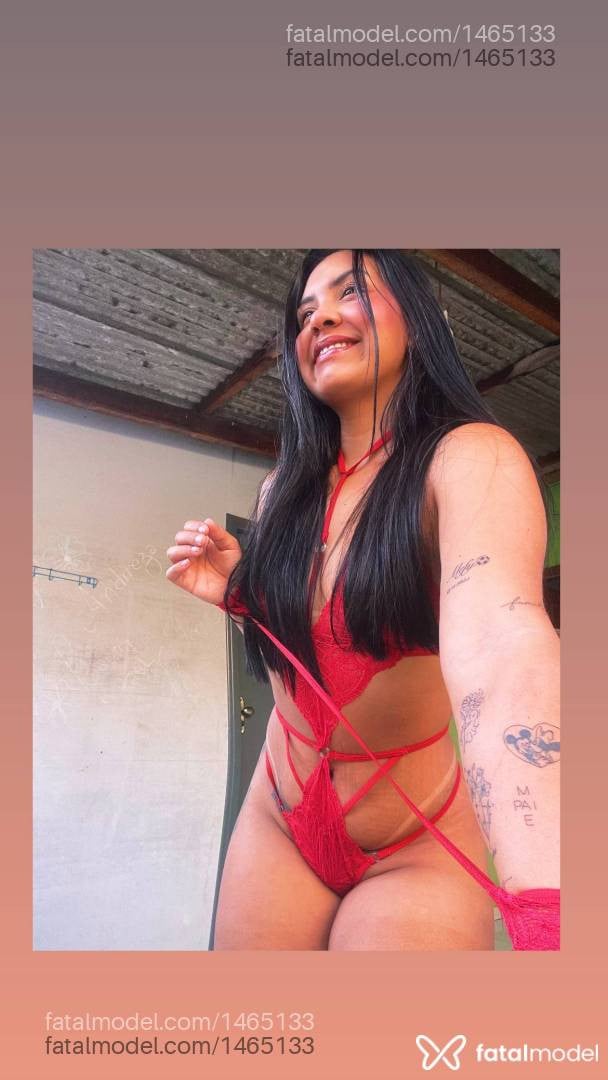 Acompanhante mulher morena (o) de olhos castanhos - Stefanny Sampaio