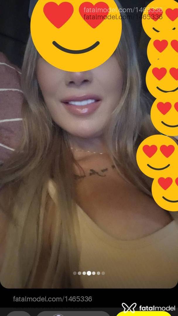 Acompanhante mulher loira (o) de olhos mel - Amanda Reis