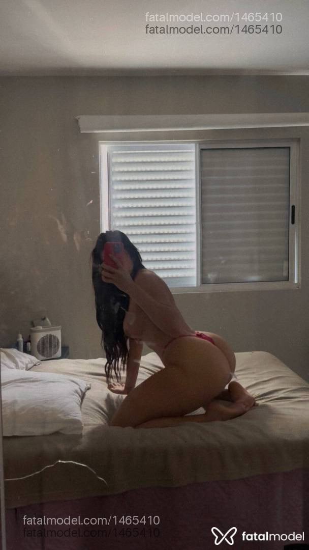 Acompanhante mulher morena (o) de olhos castanhos - Anne vazz
