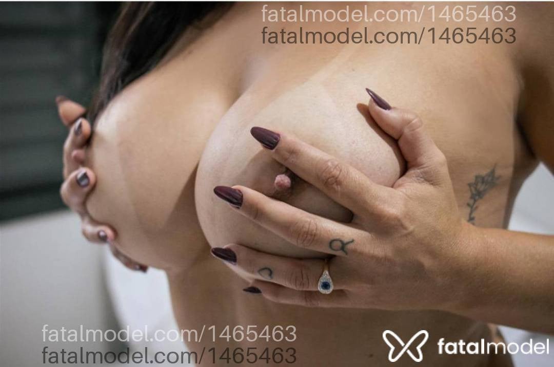 Acompanhante mulher com cabelo castanho de olhos castanhos - Nicole Mendes