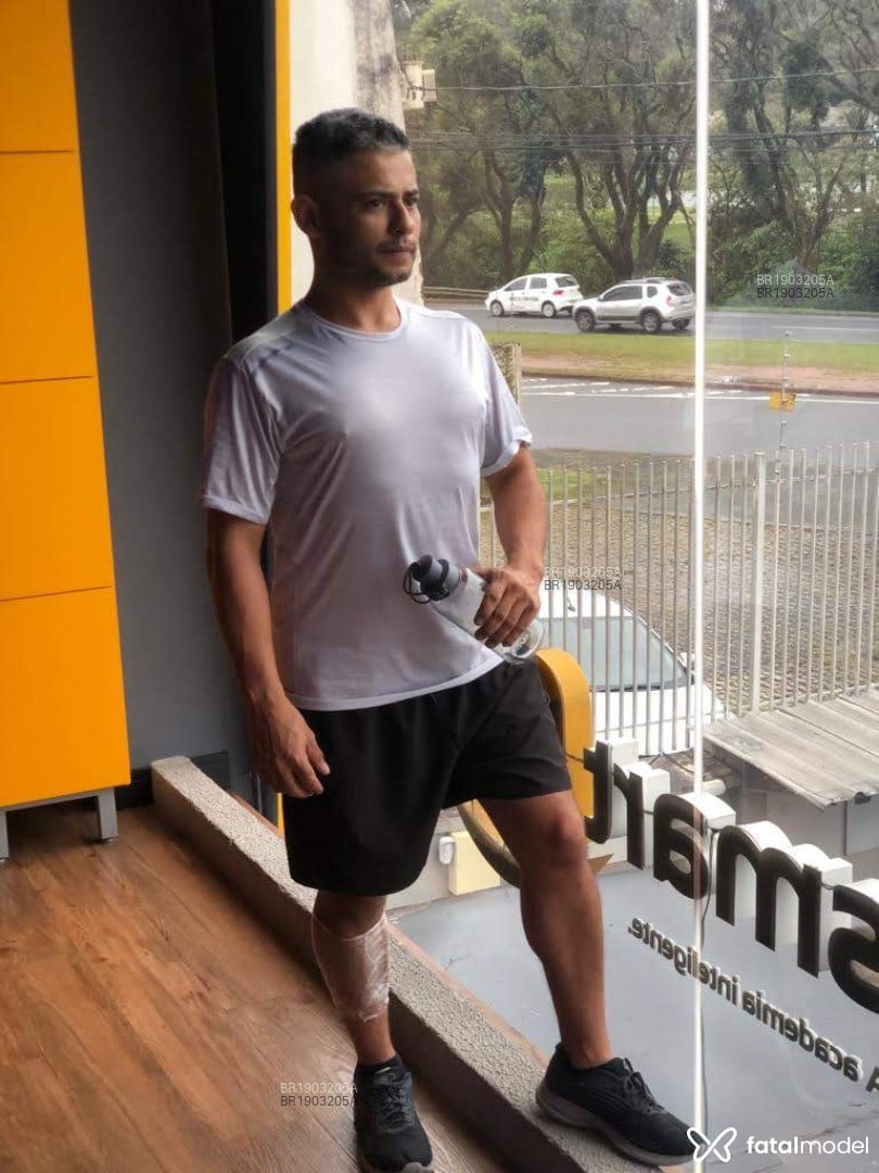 Acompanhante homem morena (o) de olhos pretos em Florianópolis - Fernando Domina