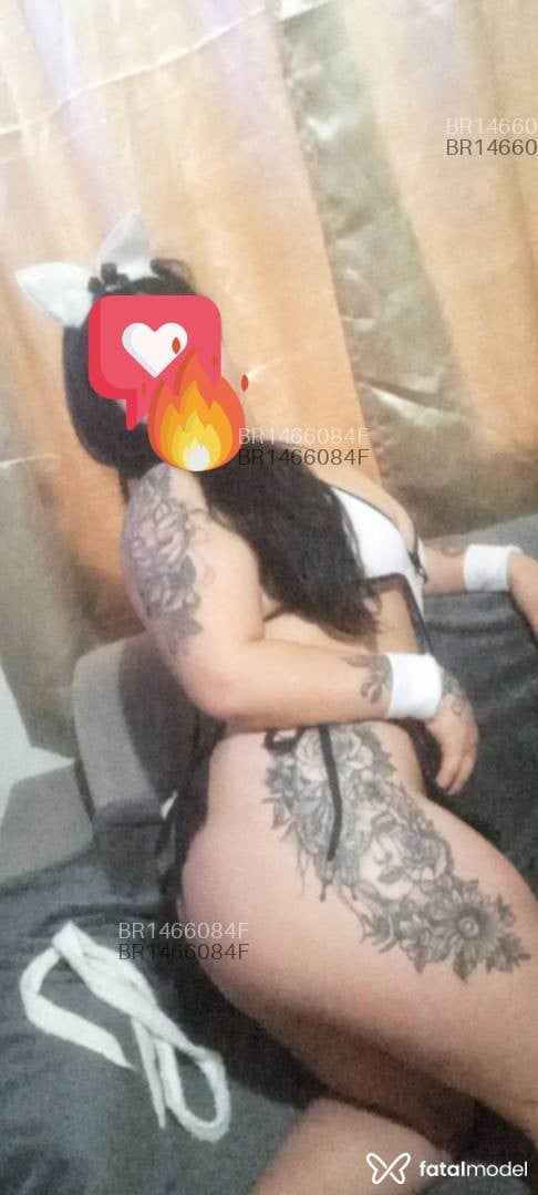 Acompanhante mulher loira (o) de olhos azuis em Itapema - Maya Pedrozzo