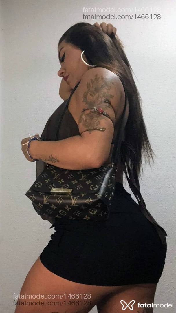 Acompanhante mulher morena (o) de olhos castanhos - Jade Saad