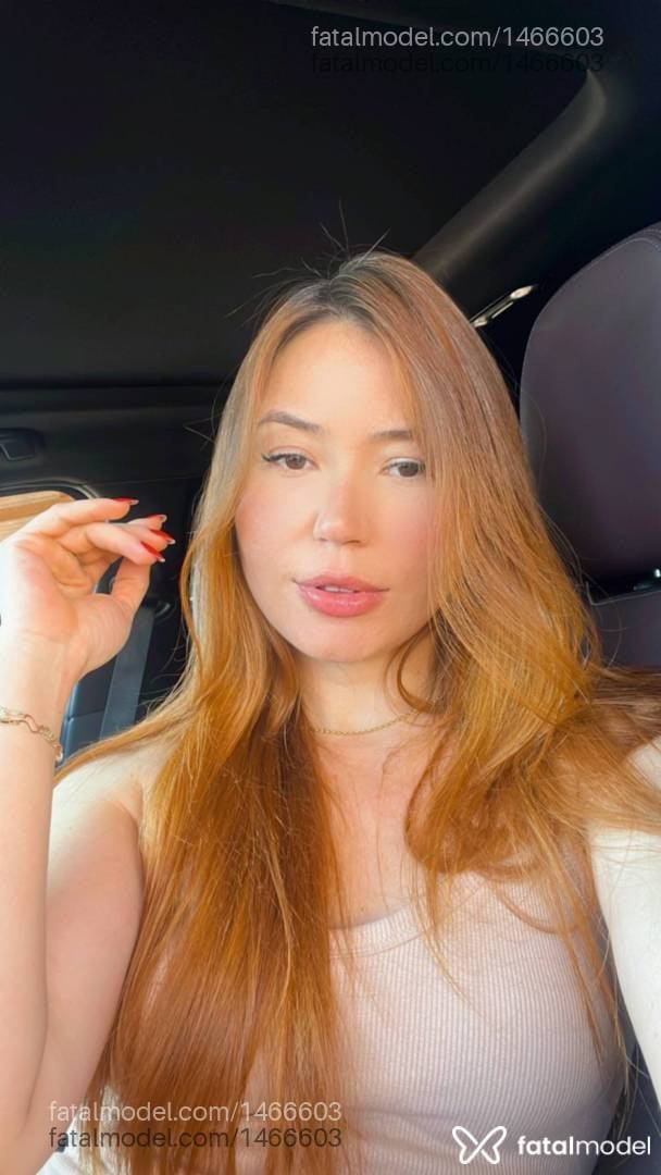 Acompanhante mulher ruiva (o) de olhos castanhos em Goiânia - ÉLEN BEZERRA