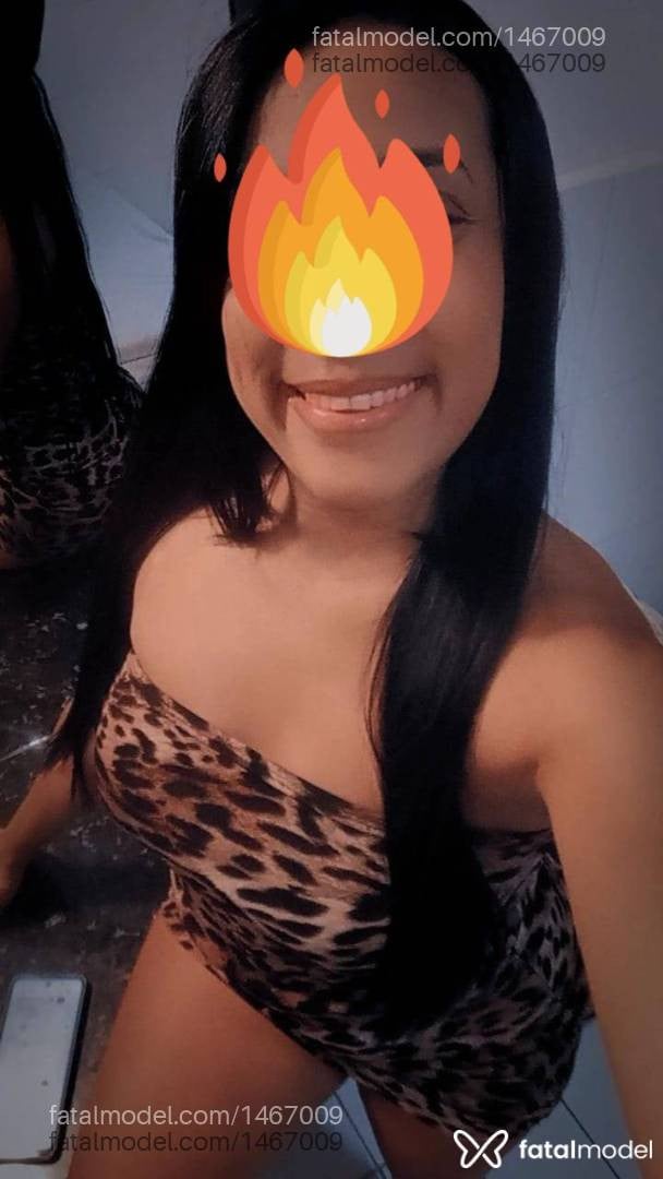 Acompanhante mulher morena (o) de olhos castanhos - Allana Santos