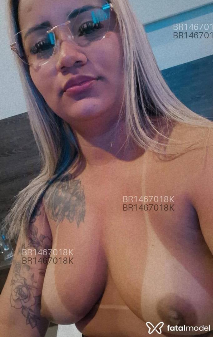 Acompanhante mulher loira (o) de olhos castanhos em Humaitá Acompanhante mulher loira (o) de olhos castanhos em Humaitá - Aghata Sophia