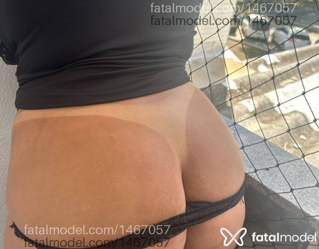 Acompanhante mulher loira (o) de olhos castanhos em Nova Venécia - Monique Felix
