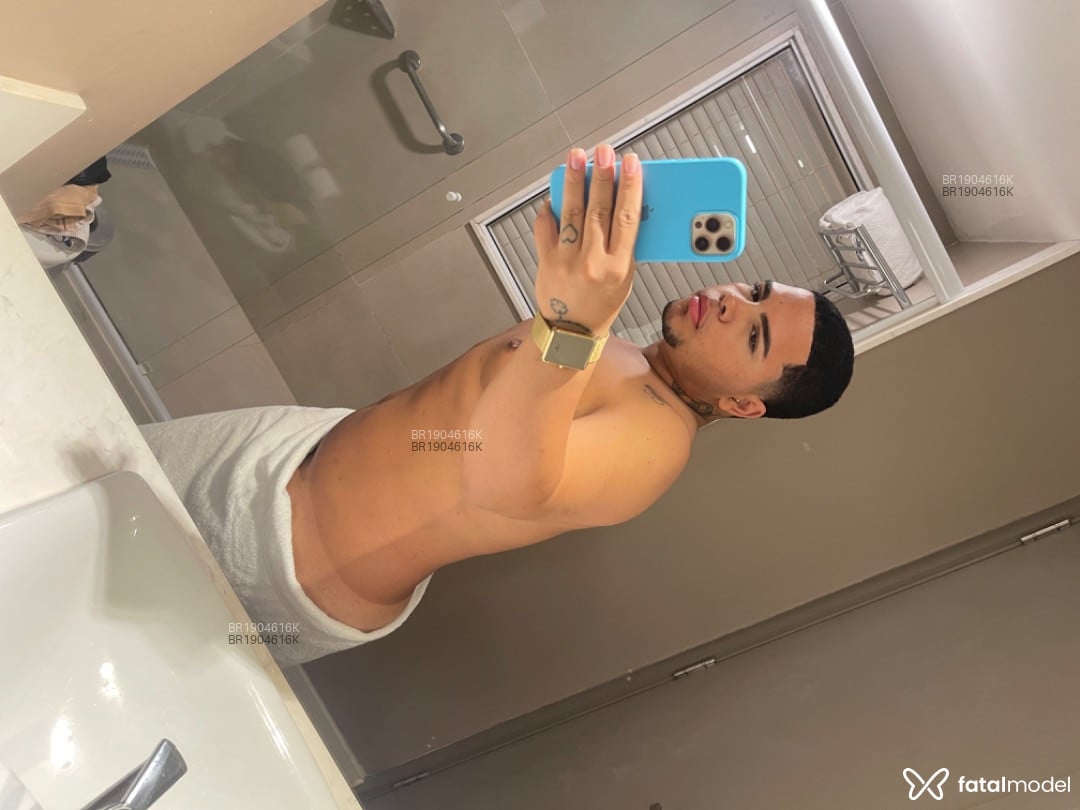 Acompanhante homem morena (o) de olhos castanhos em Rio de Janeiro Acompanhante homem morena (o) de olhos castanhos em Rio de Janeiro - Gabriel Montenegro