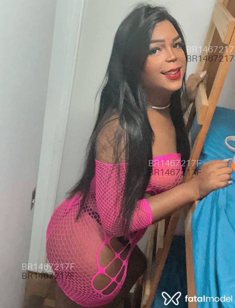 Acompanhante travesti morena (o) de olhos pretos em Blumenau Acompanhante travesti morena (o) de olhos pretos em Blumenau - Ana Júlia
