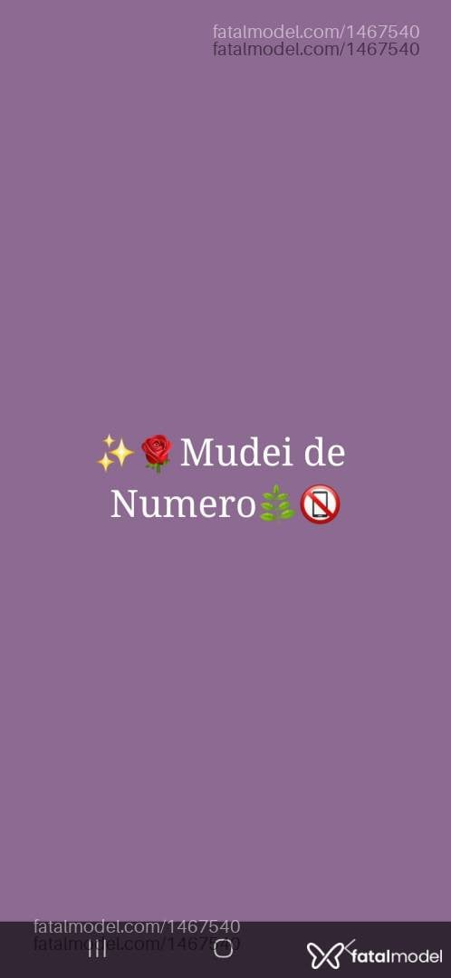 Acompanhante mulher ruiva (o) de olhos castanhos - Melissa Santorinni
