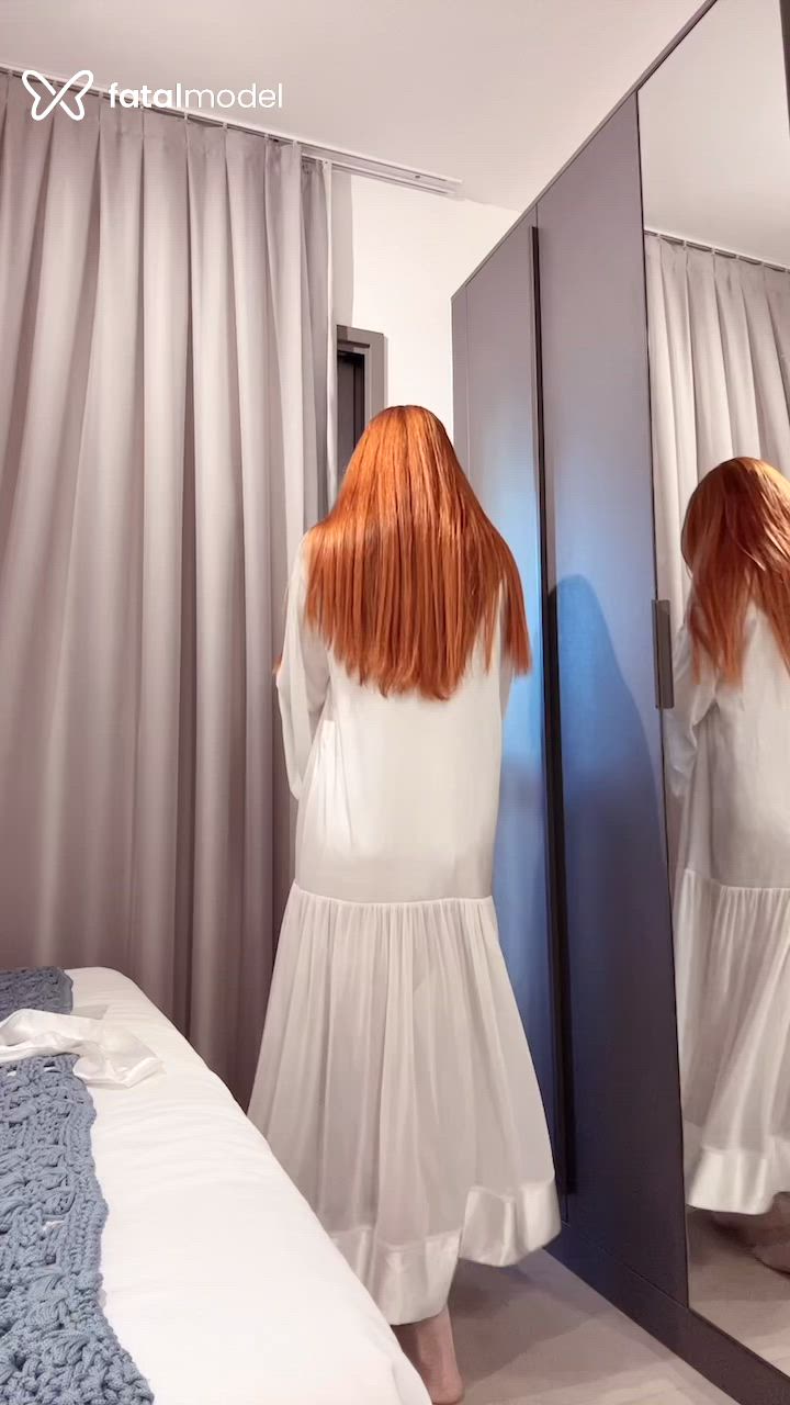Acompanhante mulher ruiva (o) de olhos castanhos - Áurea Turmaline Acompanhante mulher ruiva (o) de olhos castanhos - Áurea Turmaline