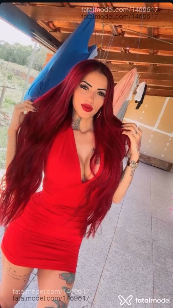 Acompanhante mulher ruiva (o) de olhos castanhos - Lais oliveira