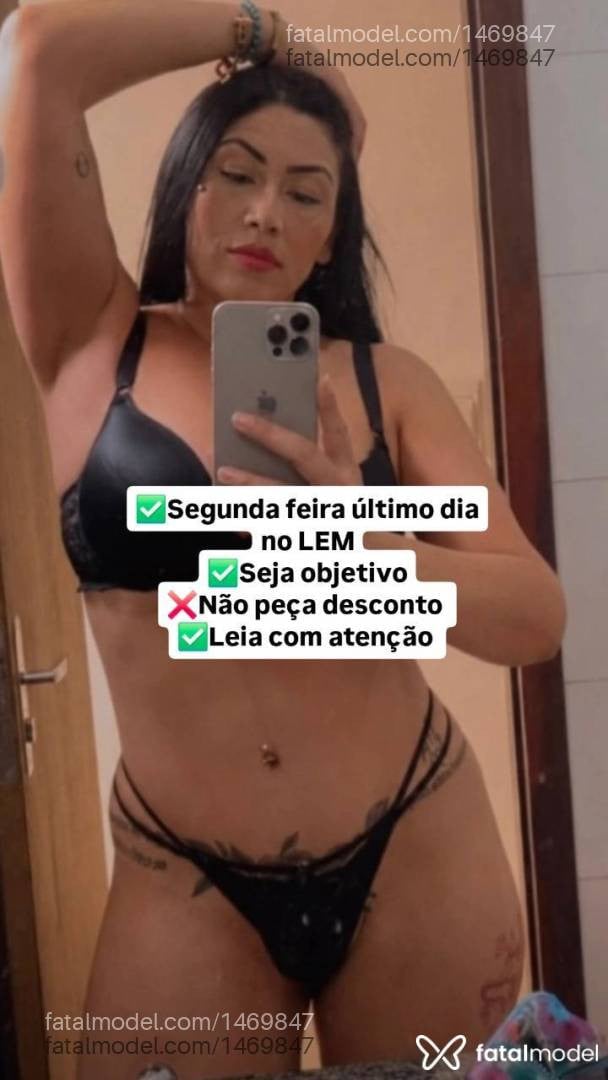 Acompanhante mulher morena (o) de olhos castanhos - Carol