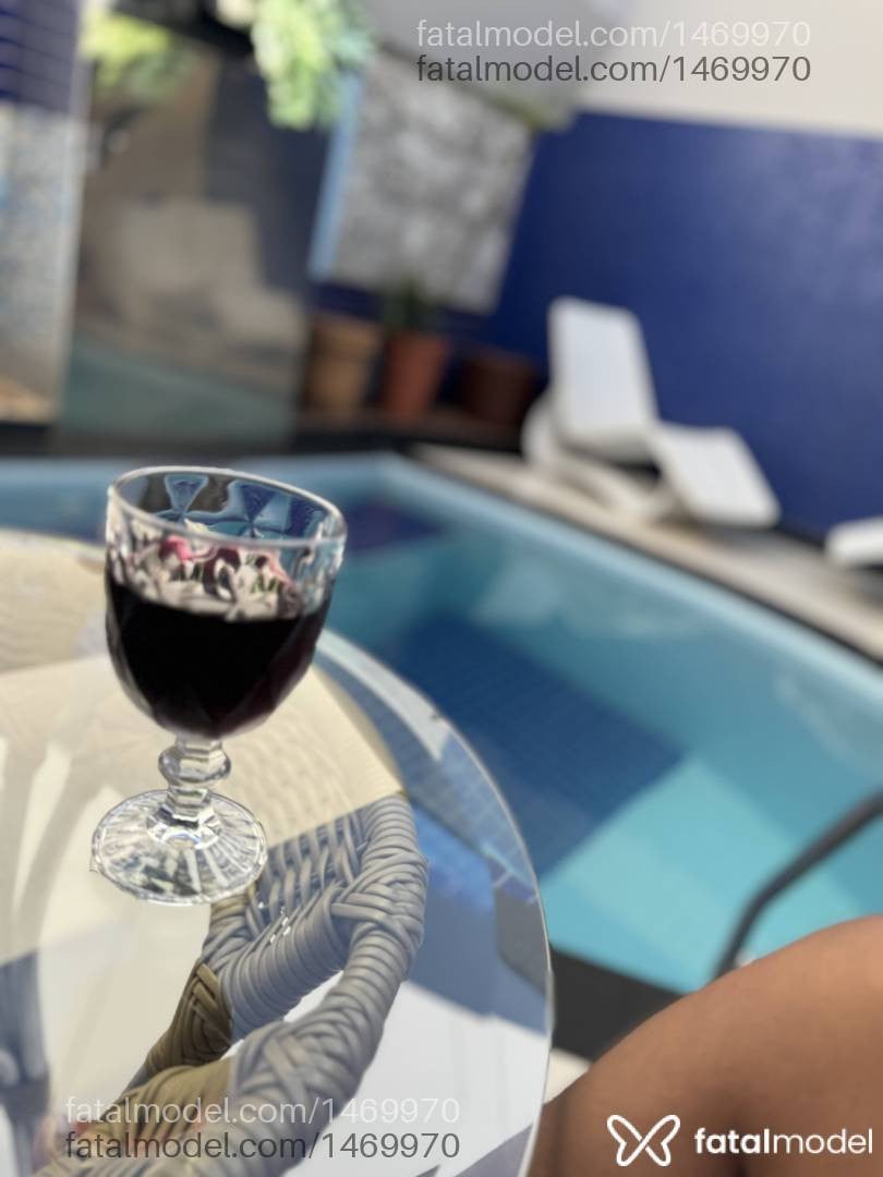Acompanhante mulher morena (o) de olhos pretos em Aracruz - Alice