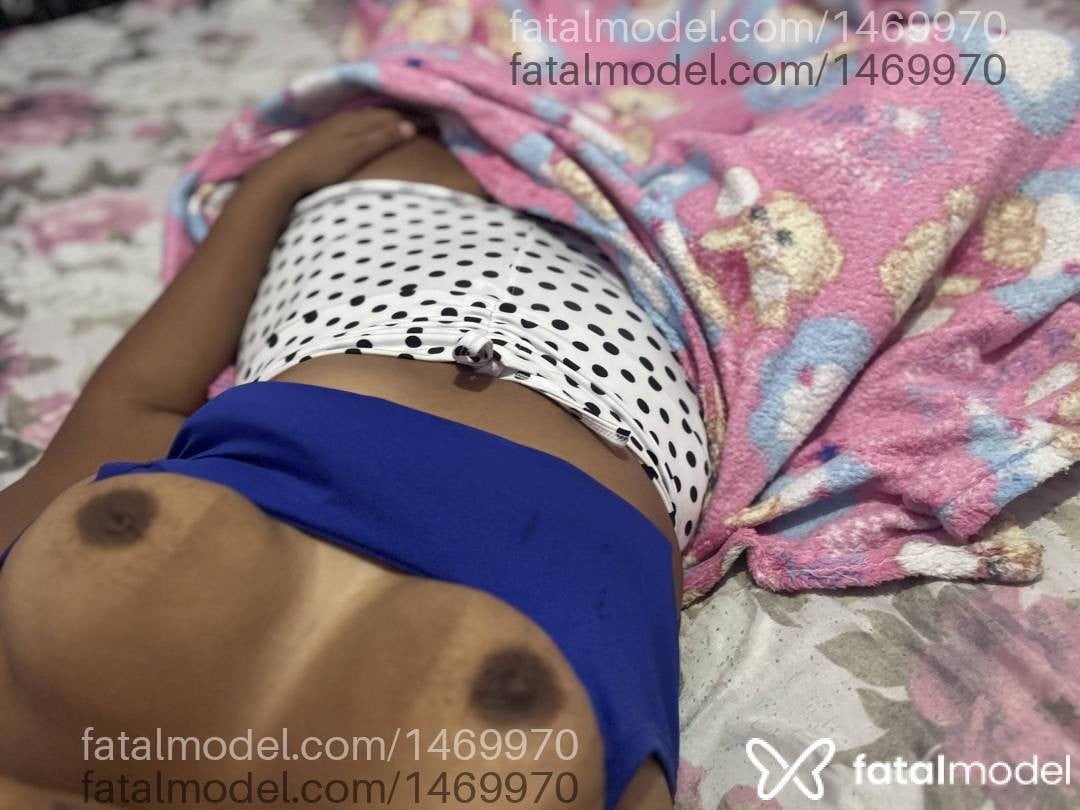 Acompanhante mulher morena (o) de olhos pretos em Aracruz - Alice