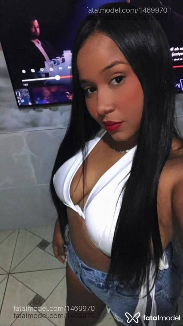 Acompanhante mulher morena (o) de olhos pretos em Leme - Alice