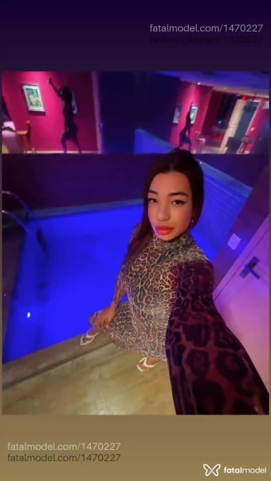 Acompanhante travesti morena (o) de olhos castanhos em Niterói Acompanhante travesti morena (o) de olhos castanhos em Niterói - Anita