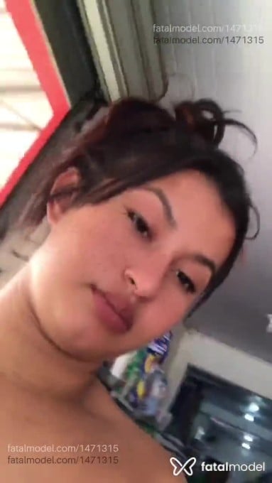 Acompanhante mulher trans morena (o) de olhos pretos - Agatha Acompanhante mulher trans morena (o) de olhos pretos - Agatha