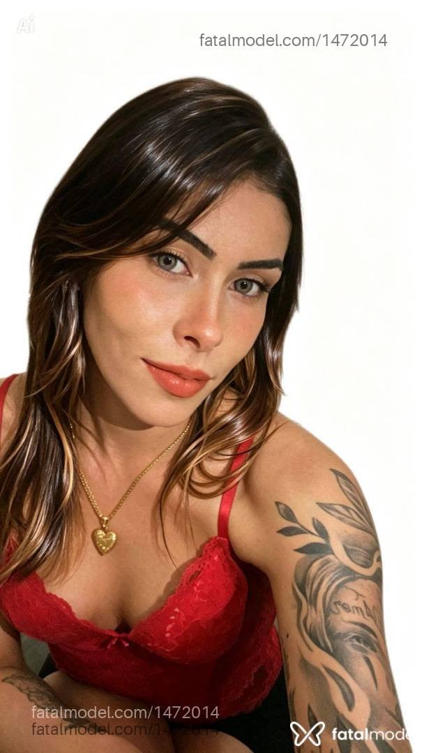 Acompanhante mulher loira (o) de olhos castanhos em Goiânia - Júlia