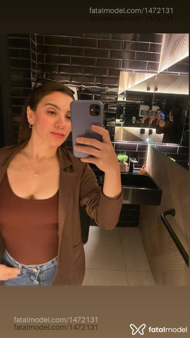 Acompanhante mulher com cabelo castanho de olhos castanhos em Limeira - Ane