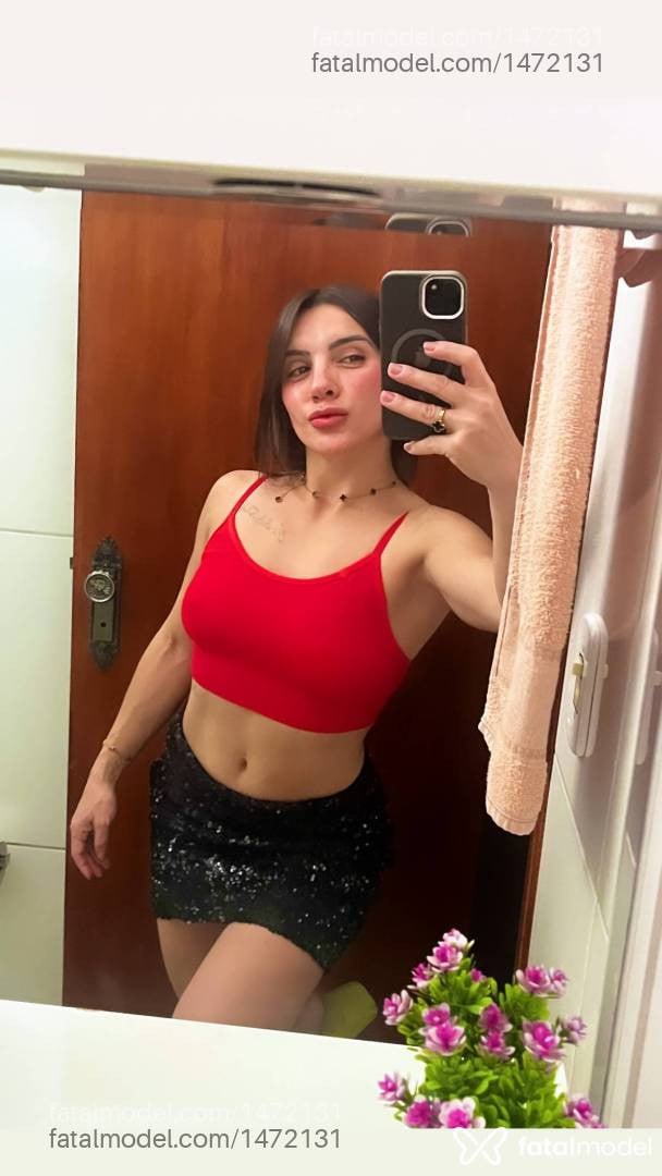 Acompanhante mulher com cabelo castanho de olhos castanhos em Limeira - Ane