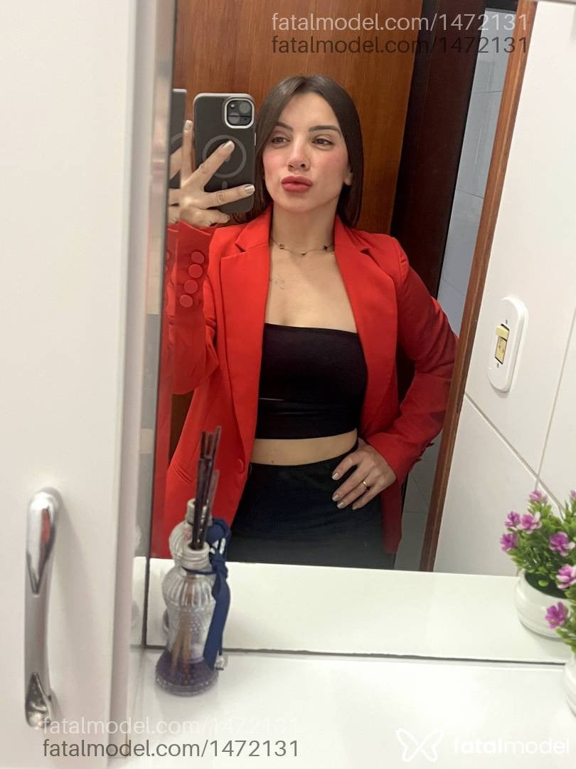 Acompanhante mulher com cabelo castanho de olhos castanhos em Limeira - Ane