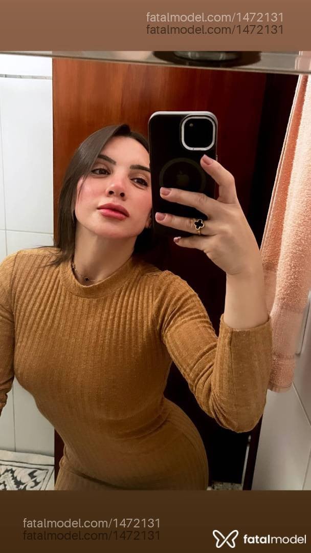 Acompanhante mulher com cabelo castanho de olhos castanhos em Limeira - Ane
