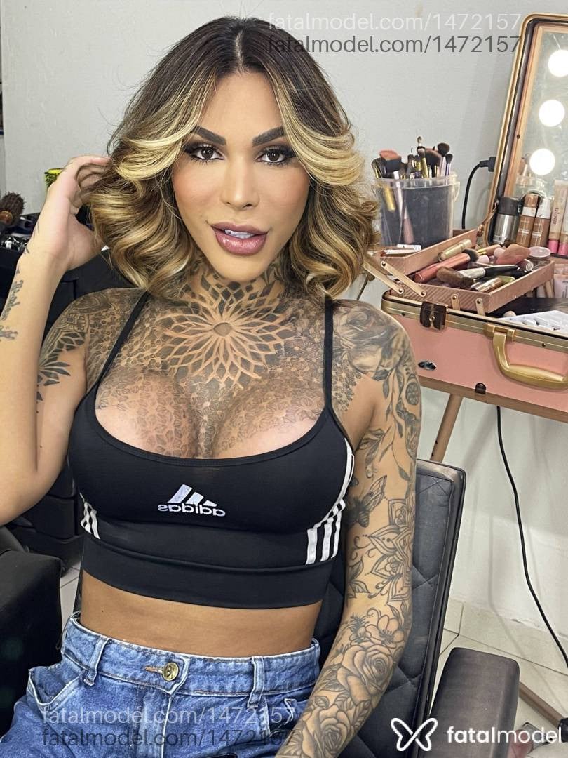 Acompanhante mulher trans morena (o) de olhos castanhos em Criciúma - Bianca Oliver