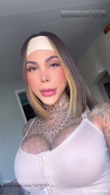 Acompanhante mulher trans morena (o) de olhos castanhos em Criciúma - Bianca Oliver