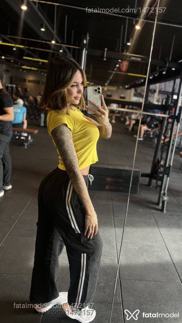 Acompanhante mulher trans morena (o) de olhos castanhos em Porto Alegre Acompanhante mulher trans morena (o) de olhos castanhos em Porto Alegre - Bianca Oliver