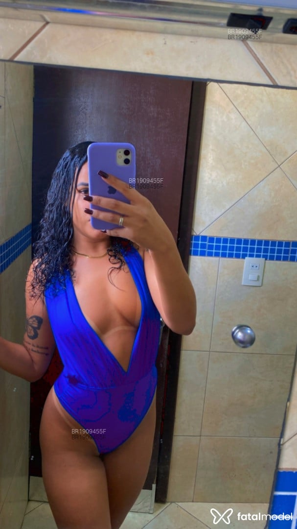 Acompanhante mulher morena (o) de olhos pretos em Resende - Juliana morena