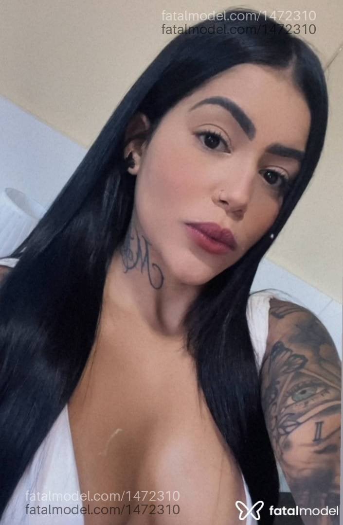 Acompanhante mulher com cabelo castanho de olhos castanhos - Isabela santos