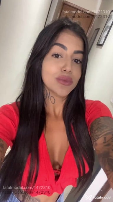 Acompanhante mulher com cabelo castanho de olhos castanhos em Rio das Ostras - Isabela santos