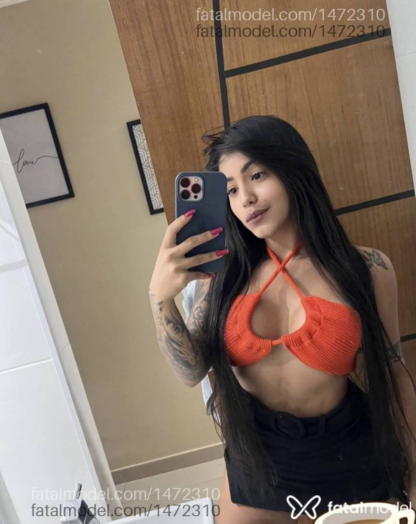 Acompanhante mulher com cabelo castanho de olhos castanhos em Rio das Ostras - Isabela santos