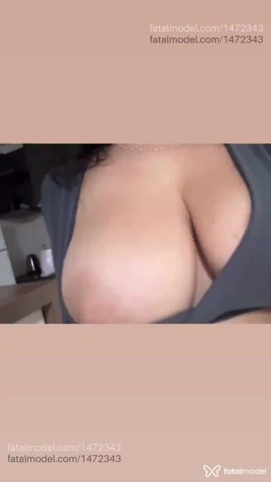 Acompanhante mulher com cabelo castanho de olhos castanhos em Florianópolis - Thays