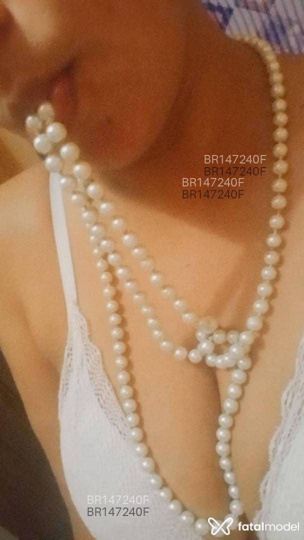 Acompanhante mulher morena (o) de olhos pretos em Caruaru - Tayra