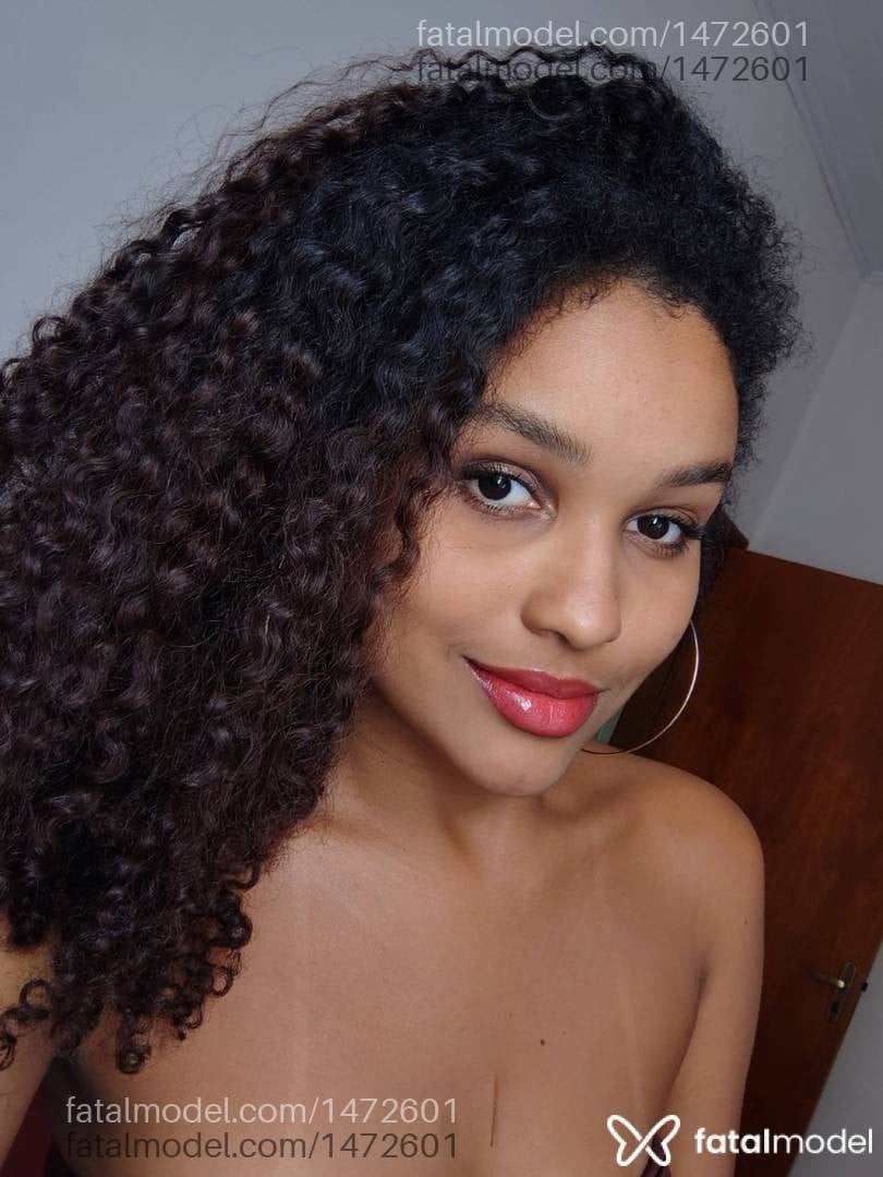 Acompanhante mulher com cabelo castanho de olhos castanhos em Santa Fé do Sul - Dani Ferreira