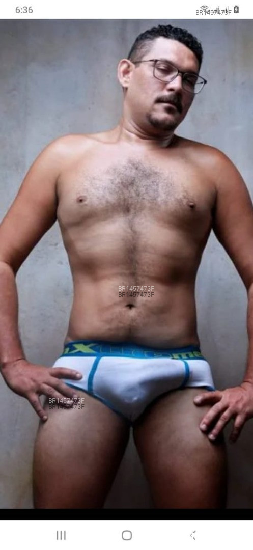 Acompanhante homem morena (o) de olhos castanhos em Virtual Acompanhante homem morena (o) de olhos castanhos em Virtual - Lucas