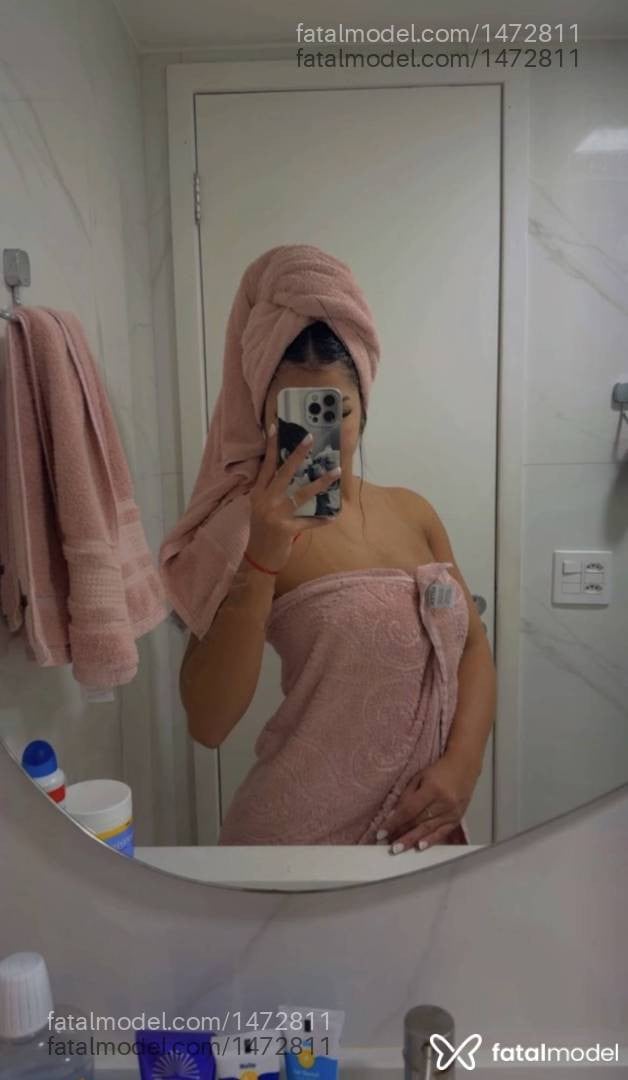 Acompanhante mulher morena (o) de olhos castanhos - Lizz