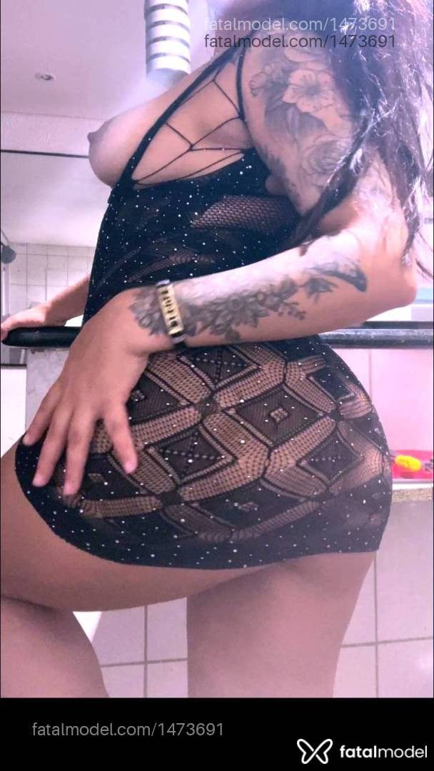 Acompanhante mulher morena (o) de olhos castanhos - Evelin Maia Acompanhante mulher morena (o) de olhos castanhos - Evelin Maia