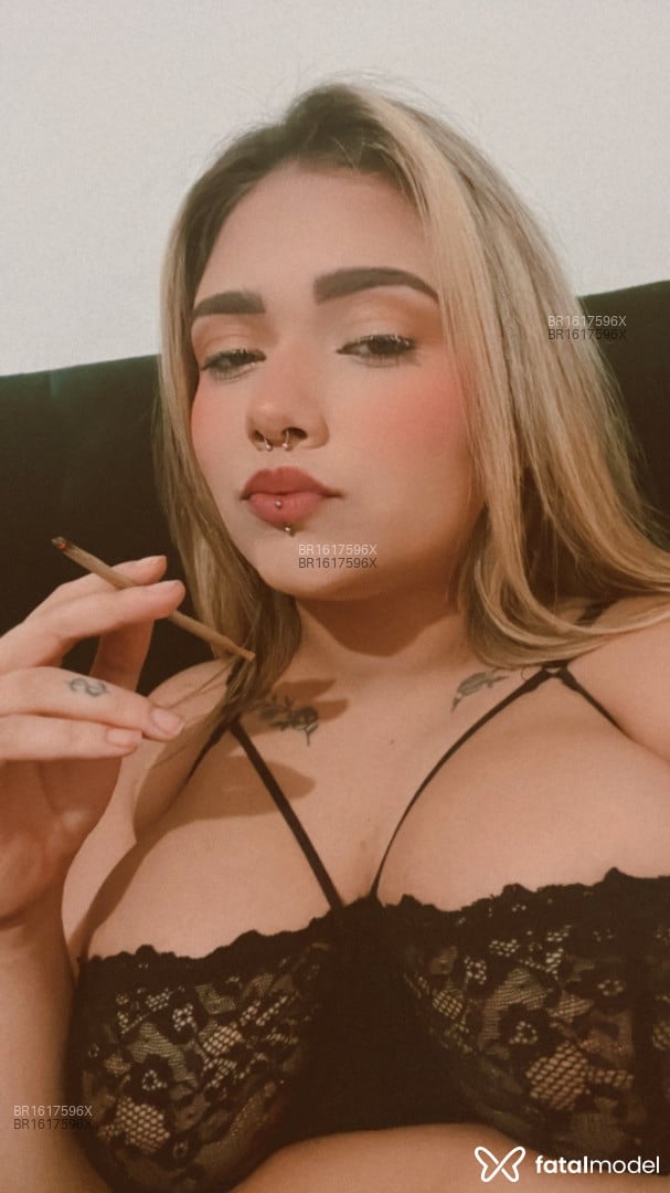 Acompanhante mulher loira (o) de olhos verdes em São Paulo - Maitê Santiago