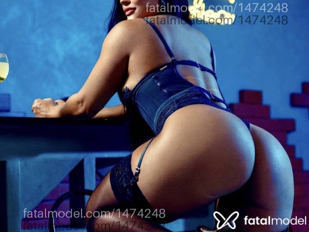 Acompanhante mulher morena (o) de olhos mel em São Mateus - Jade Paulista