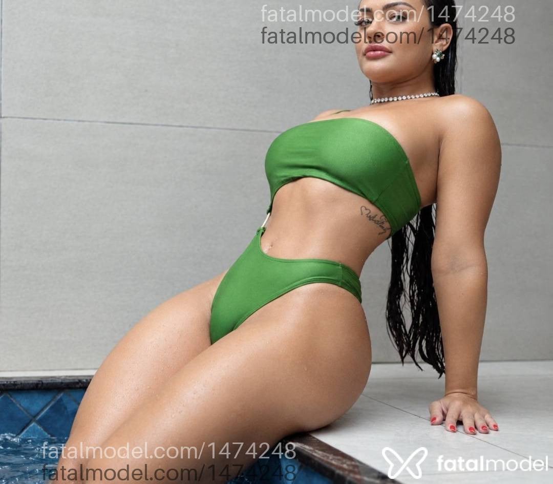 Acompanhante mulher morena (o) de olhos verdes - Jade Paulista