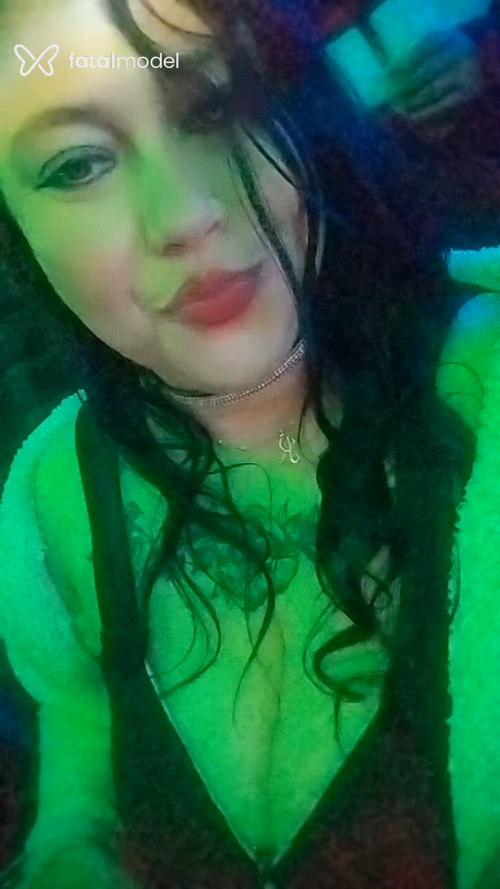 Acompanhante mulher morena (o) de olhos castanhos - Pam Silvah