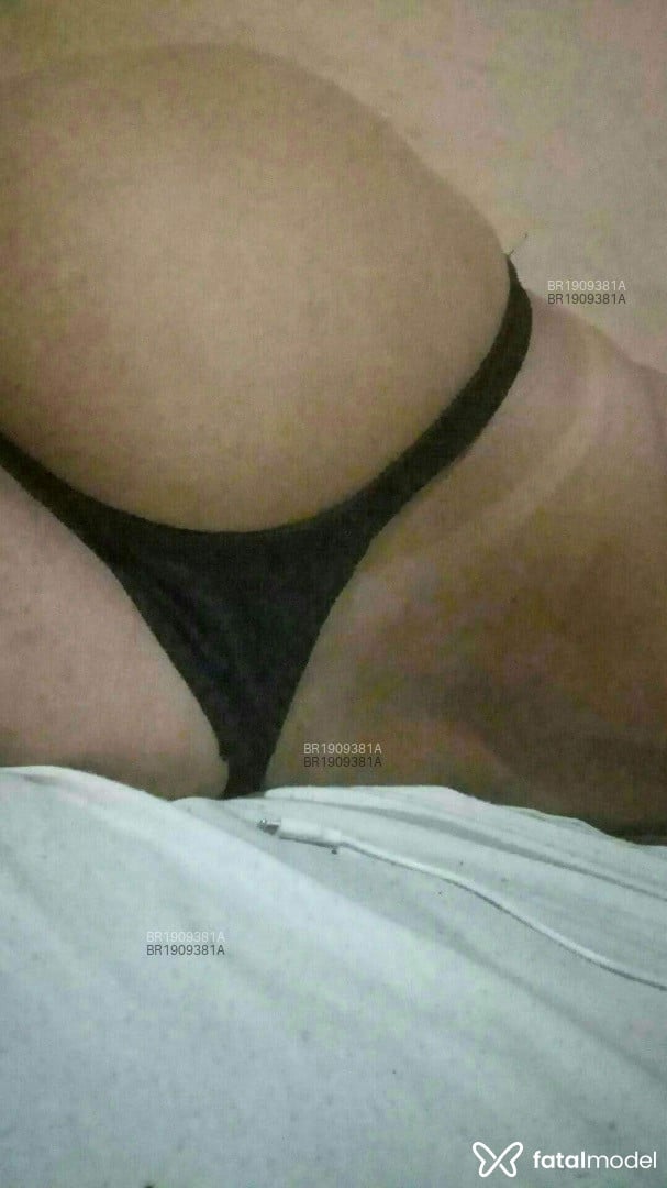 Acompanhante mulher trans morena (o) de olhos castanhos em Quirinópolis - Lunna Liz
