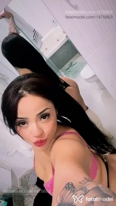 Acompanhante mulher morena (o) de olhos verdes em Londrina - Bruninha