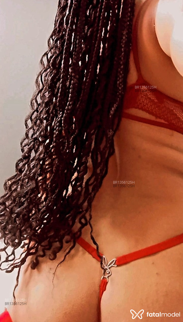 Acompanhante mulher com cabelo castanho de olhos castanhos em Formiga Acompanhante mulher com cabelo castanho de olhos castanhos em Formiga - Kamilinha