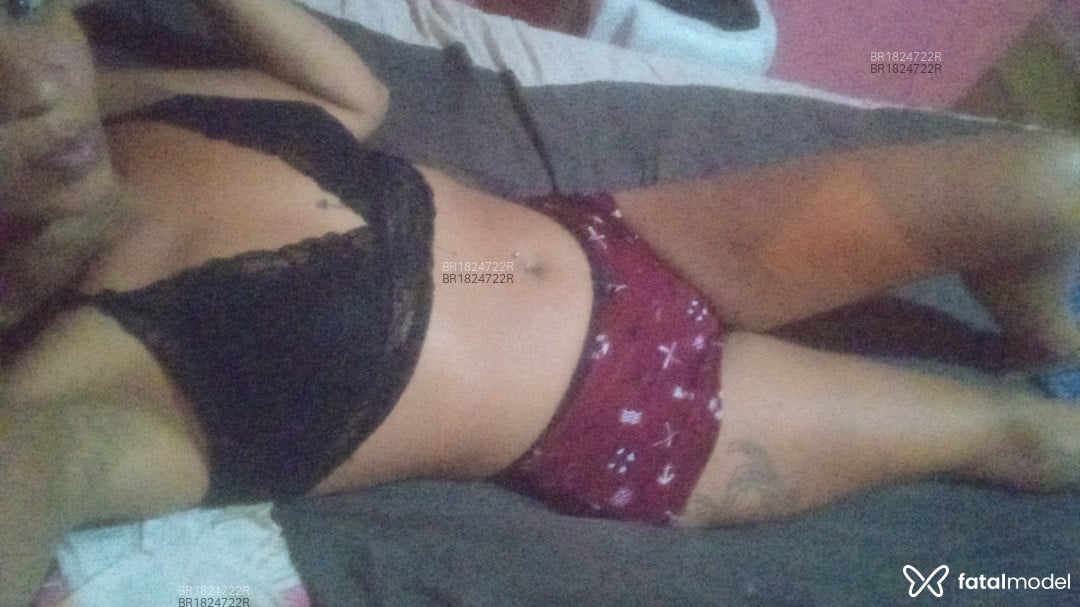 Acompanhante mulher com cabelo castanho de olhos castanhos em Itaboraí Acompanhante mulher com cabelo castanho de olhos castanhos em Itaboraí - Bruninha Devassa