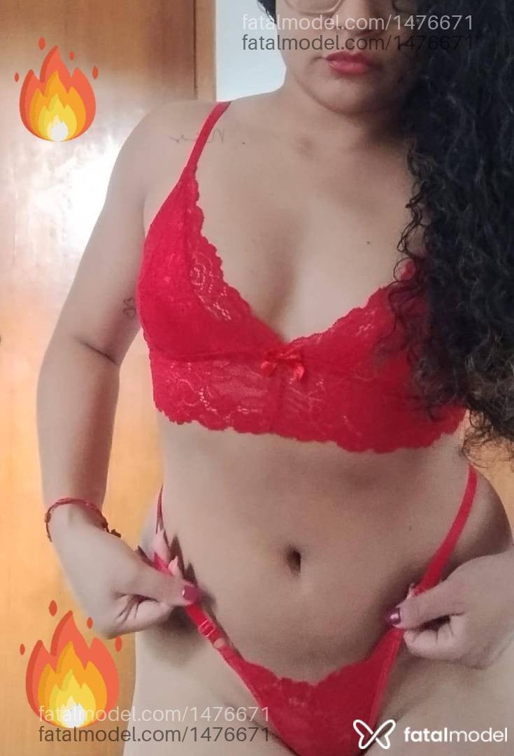 Acompanhante mulher com cabelo castanho de olhos castanhos - Bianca
